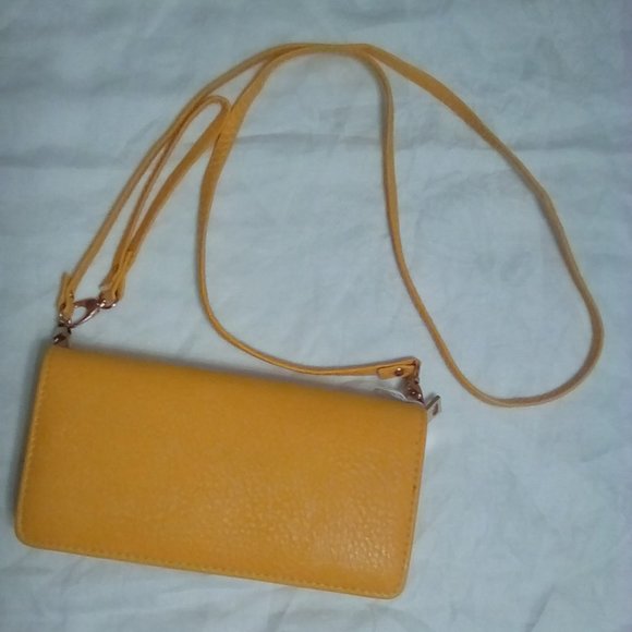 Unbranded Handbags - Yellow shoulder wristlet zipper clutch bag
